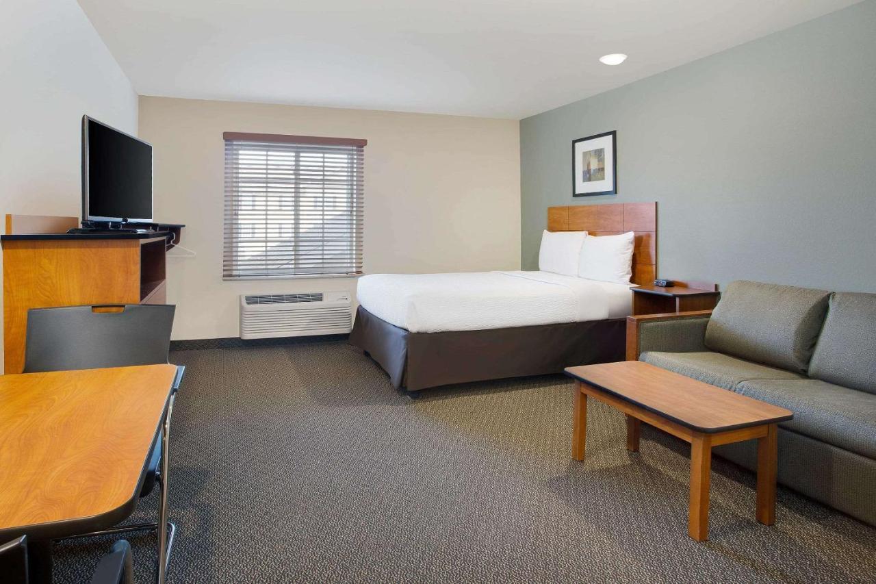 Woodspring Suites Columbus North I-270 Екстериор снимка