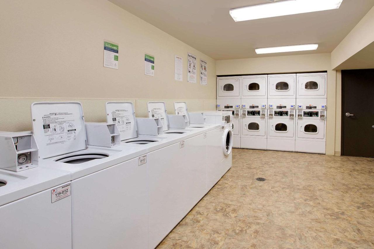 Woodspring Suites Columbus North I-270 Екстериор снимка