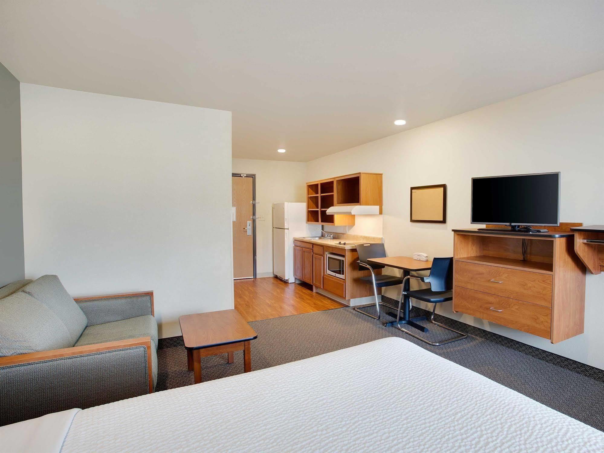 Woodspring Suites Columbus North I-270 Екстериор снимка
